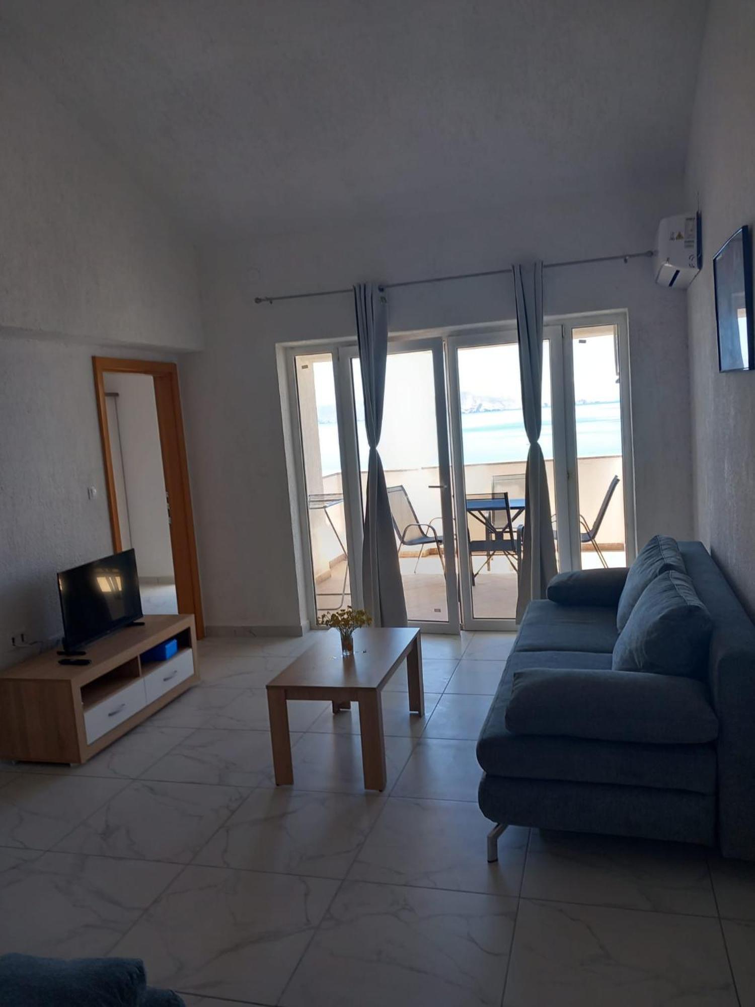 Apartments Radica Senj  Exterior foto